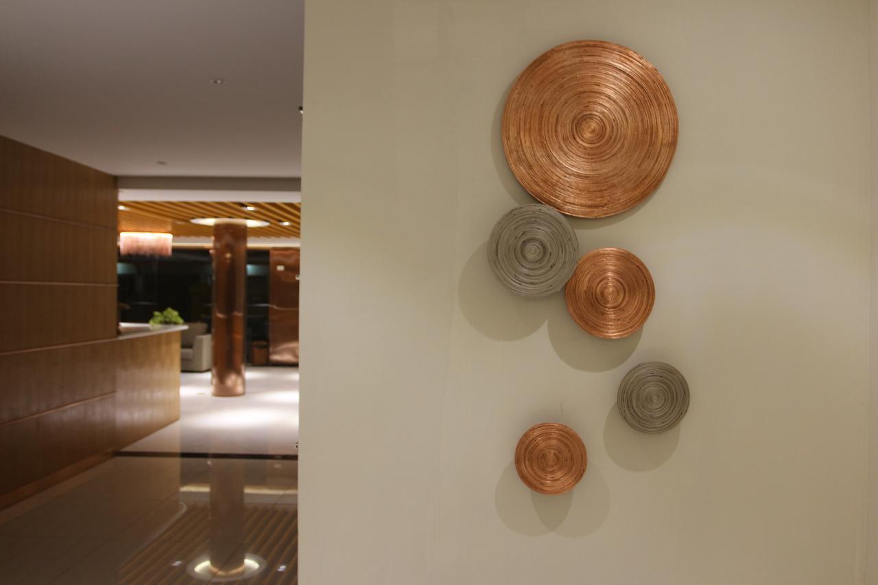 Central Boutique Hotel Vientiane Bagian luar foto