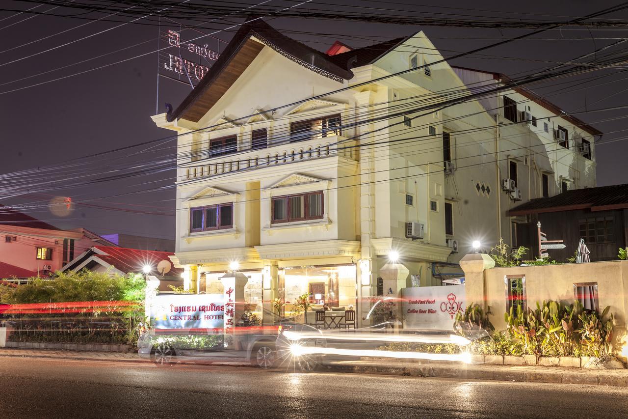 Central Boutique Hotel Vientiane Bagian luar foto