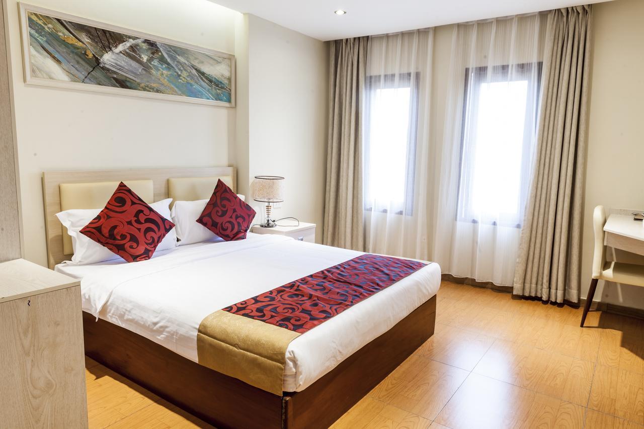 Central Boutique Hotel Vientiane Bagian luar foto